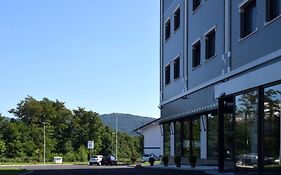 Hotel New Bilbao Airport